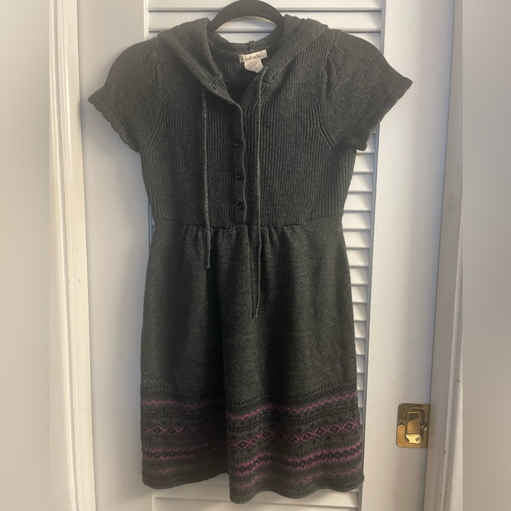 Love Rocks Girls Size M Hooded Sweater Dress. High wasted. Scalloped edges